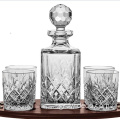 Παραδοσιακό σετ από το Crystal Square Decanter με πώμα γυαλιού